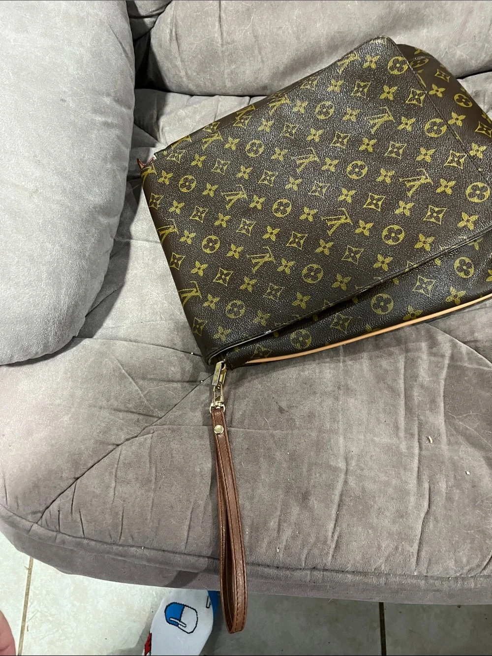 Louis Vuitton Monogram Canvas Messenger Bag in Brown and Gold